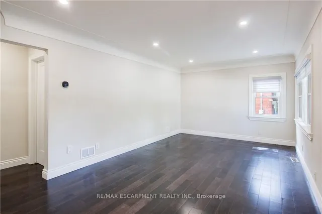 Additional image 16 of 109 TERRACE Dr