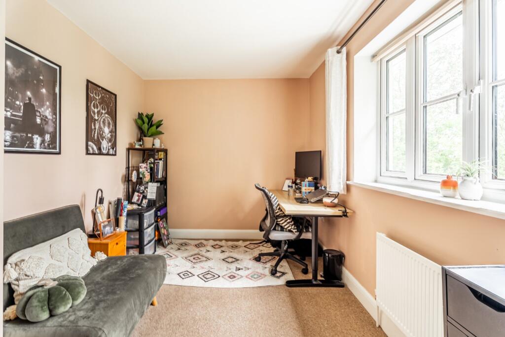 Additional image 12 of Heron Close, Wheathampstead, St. Albans, Hertfordshire, AL4