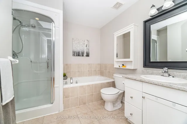 Additional image 28 of 540 Guelph Line Unit 1