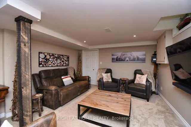 Additional image 28 of 3224 Twin Oaks Cres