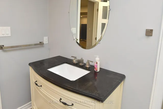 Additional image 26 of 1384 Niels Ave