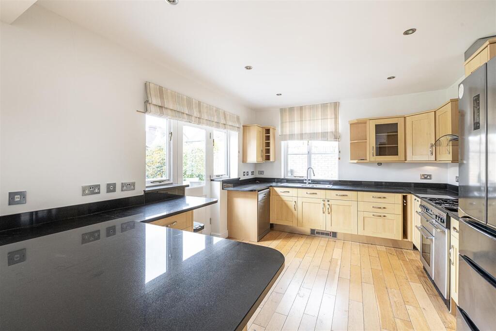 Additional image 2 of Cowper Road, Harpenden