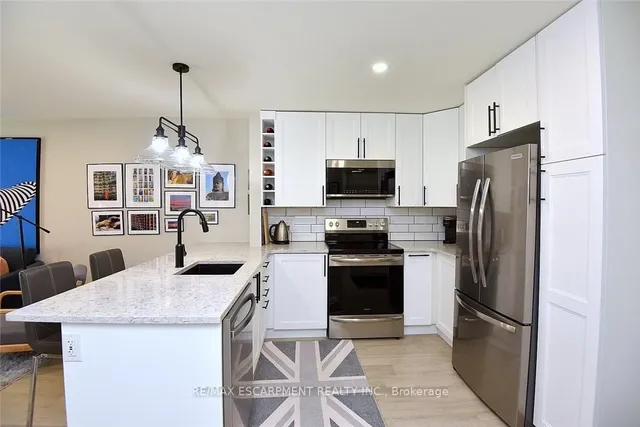 Additional image 19 of 2035 Appleby Line Unit 103