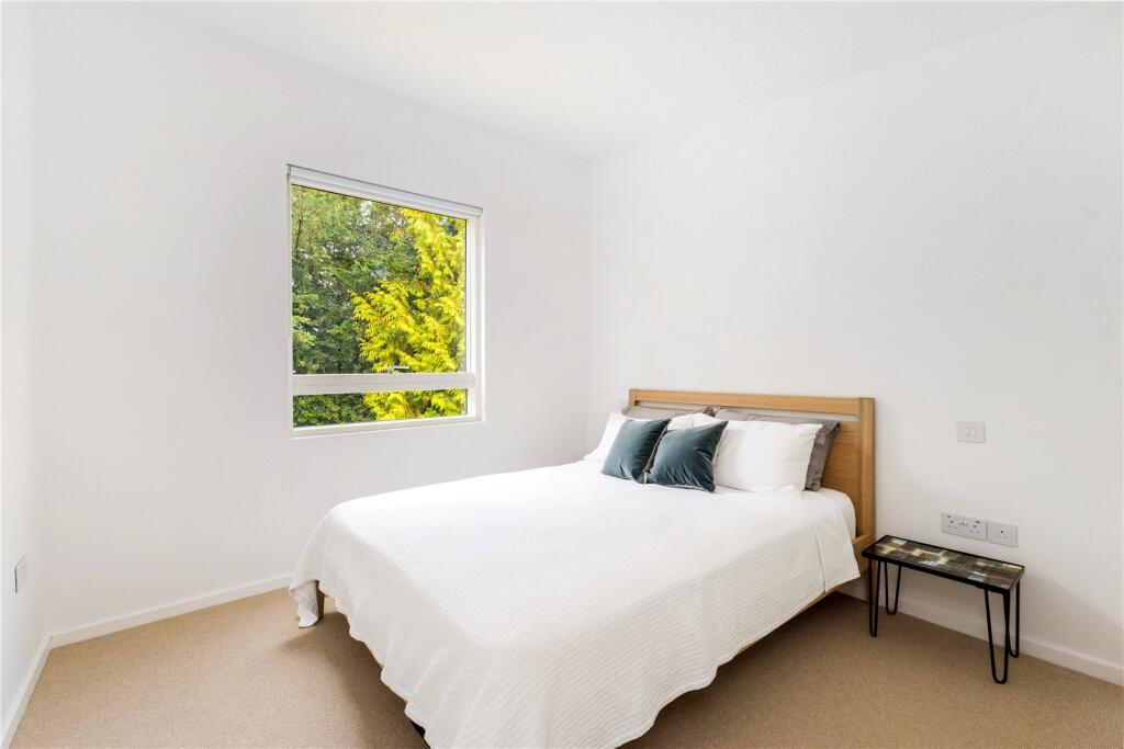 Additional image 16 of Avenue St. Nicholas, Harpenden, Hertfordshire, AL5