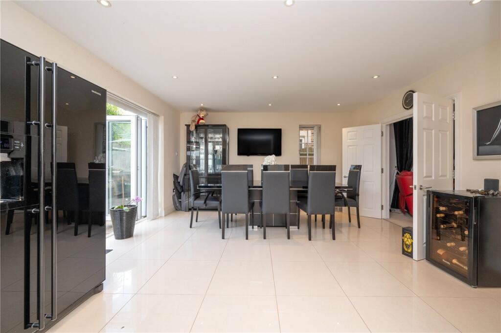 Additional image 19 of Watford Road, St. Albans, Hertfordshire
