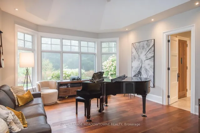 Additional image 12 of 13160 Nassagaweya Esquesing Townline