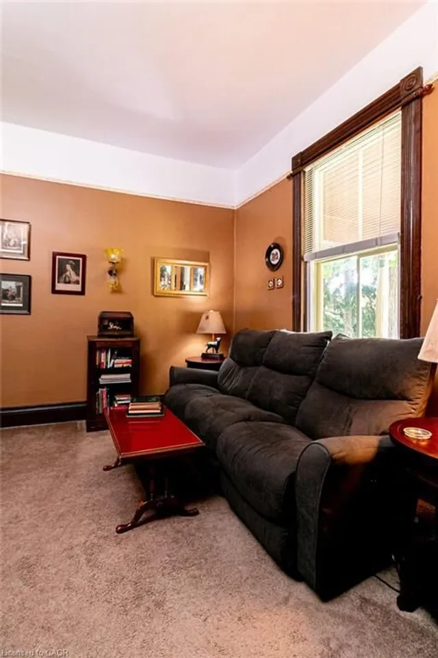 Additional image 31 of 55 Cayley St