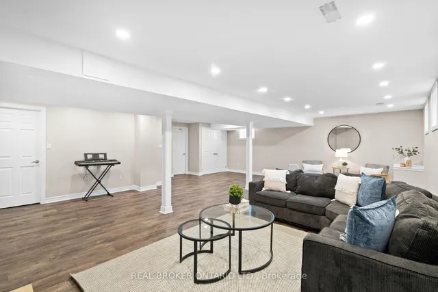 Additional image 35 of 565 Attenborough Terr