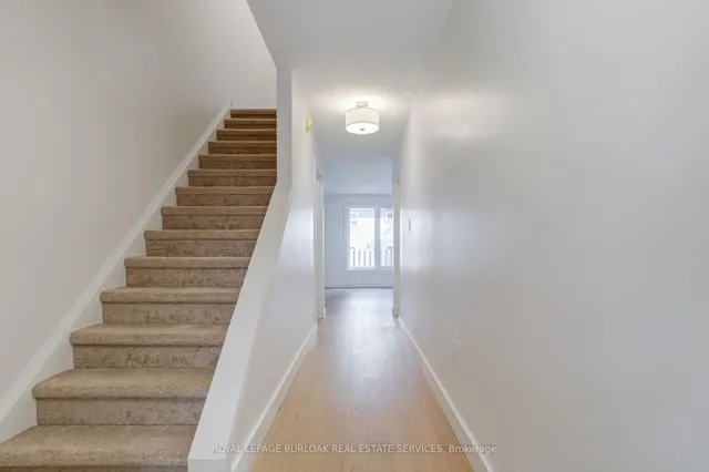 Additional image 6 of 1396 Upper Ottawa St Unit 6