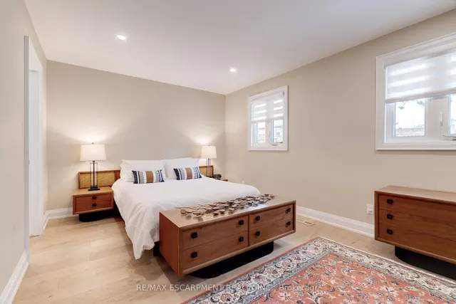 Additional image 24 of 5255 Lakeshore Rd Unit 57