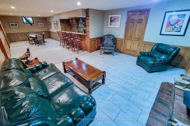 Additional image 46 of 348 Shaver Rd