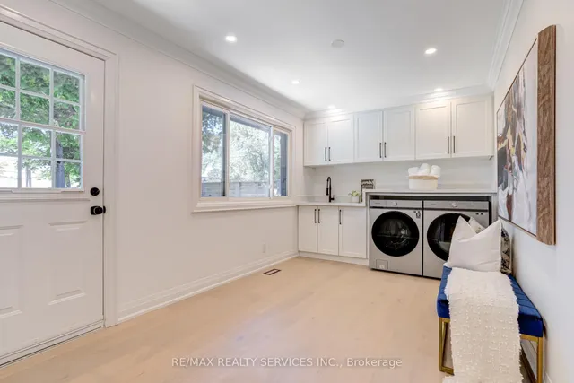 Additional image 20 of 5133 Cherryhill Cres