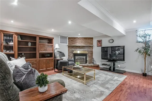 Additional image 24 of 79 Gardiner Dr