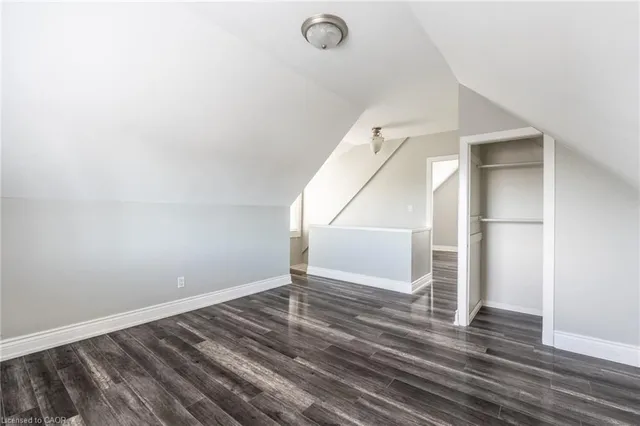 Additional image 18 of 39 Connaught Ave