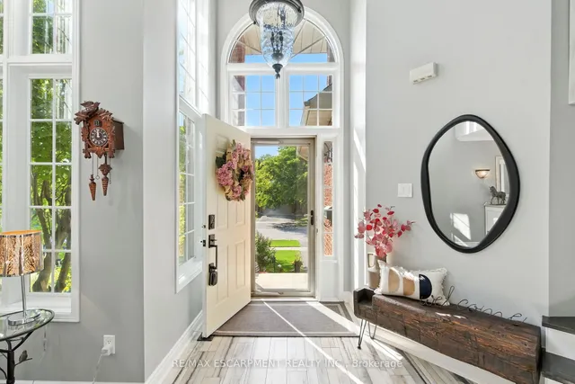 Additional image 4 of 36 Pinecreek Rd