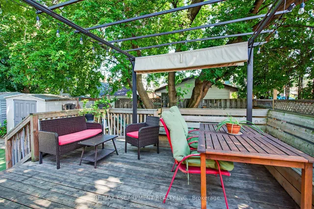 Additional image 32 of 146 Normanhurst Ave