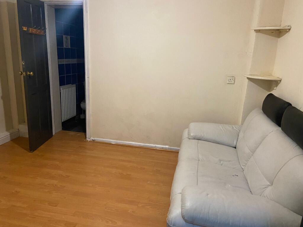 Additional image 4 of Room Available, Lincoln Street, Balsall Heath, B12