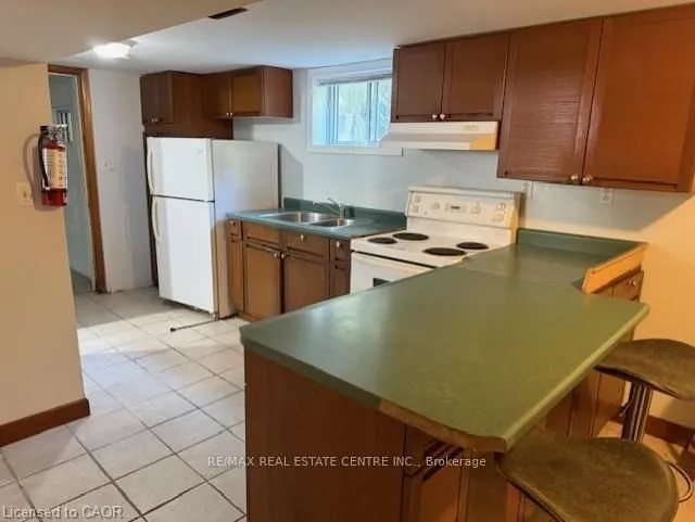 Additional image 17 of 77 Emerson St