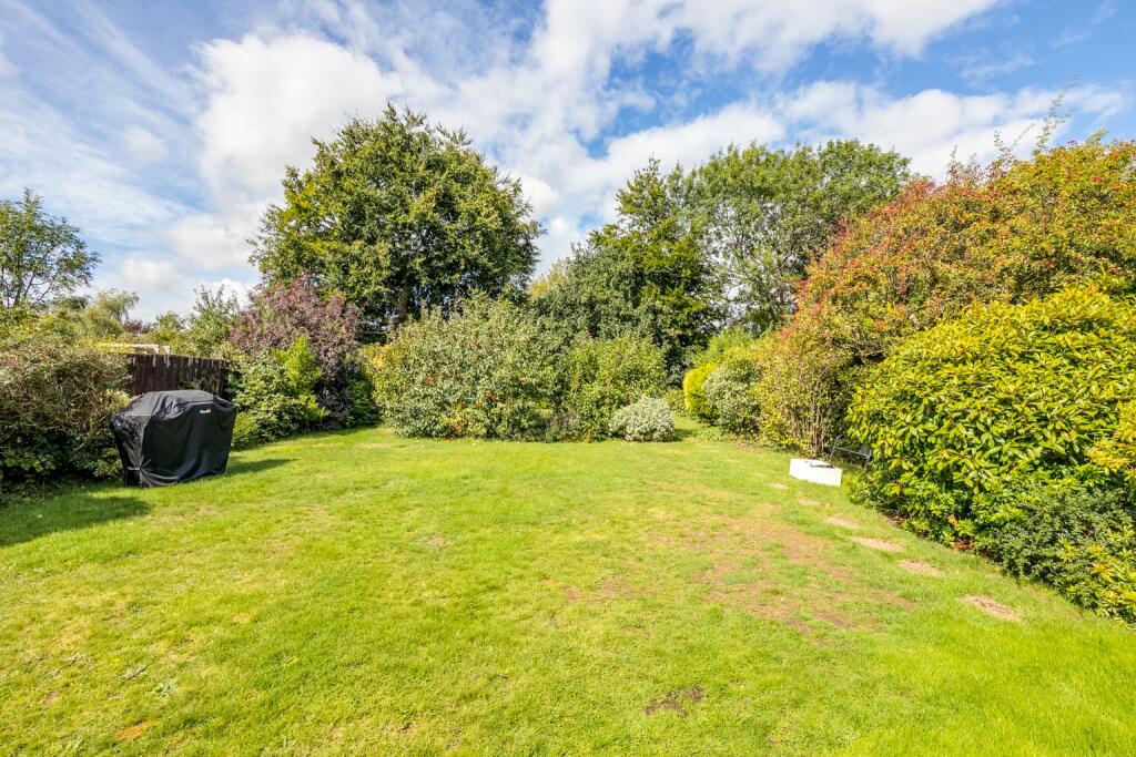 Additional image 2 of Valley Road, Welwyn Garden City, Hertfordshire, AL8 7DP