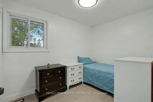 Additional image 17 of 40 Tara Crt