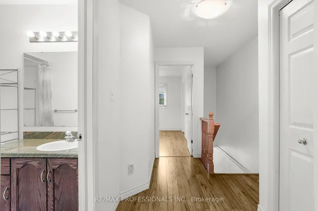 Additional image 24 of 384 Limeridge Rd Unit 17