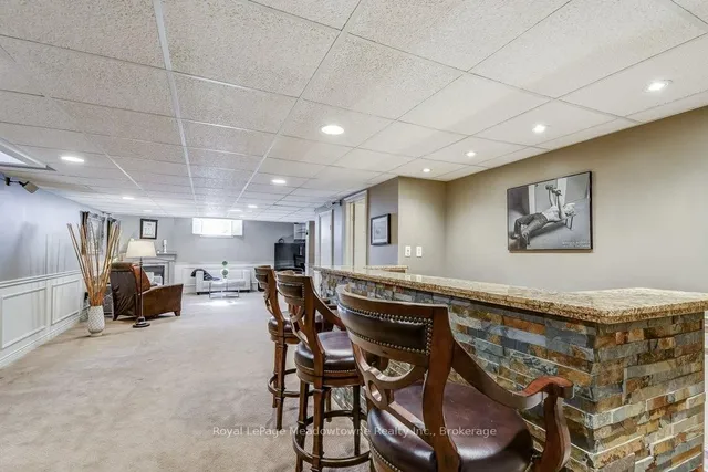 Additional image 34 of 61 Duncan Ave