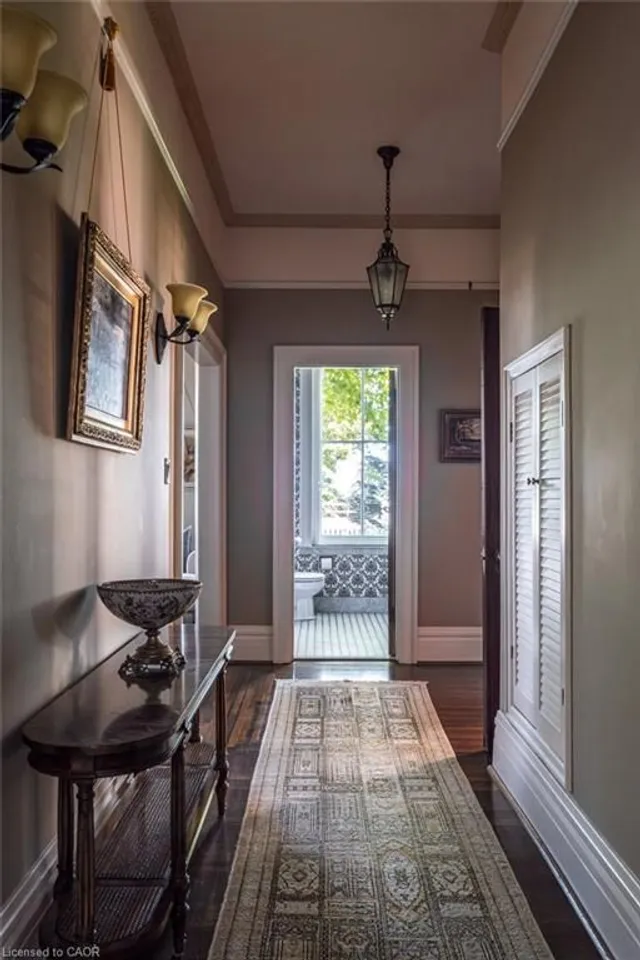 Additional image 7 of 77 Claremont Dr