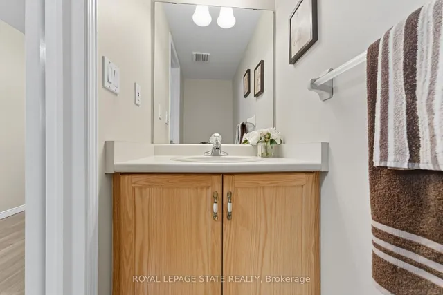 Additional image 26 of 27 Glenhollow Dr