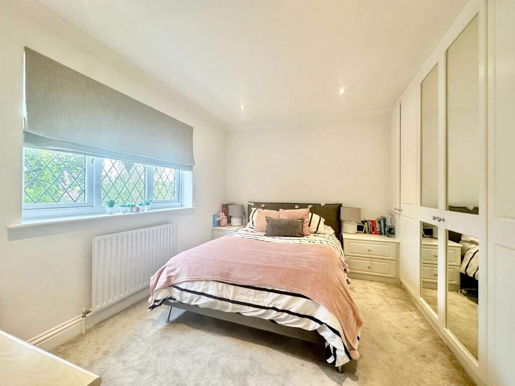 Additional image 15 of a Oaklea, Welwyn