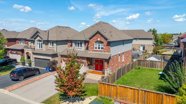 Additional image 48 of 60 Garinger Cres