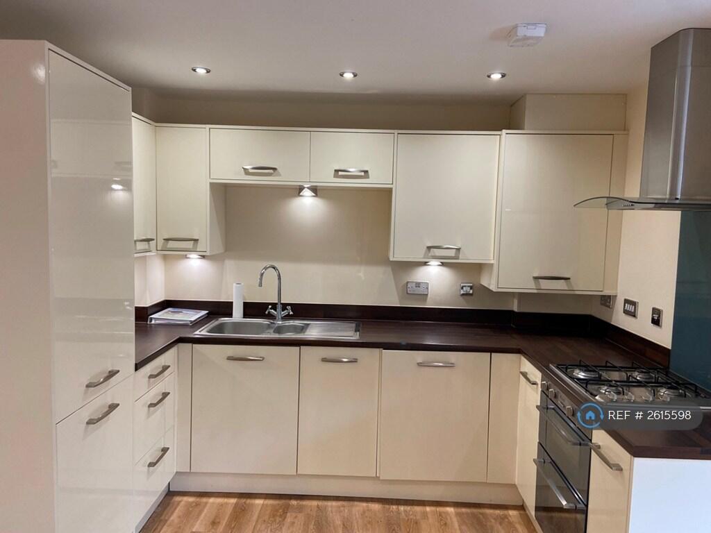 Additional image 10 of Millstone Way, Harpenden, AL5