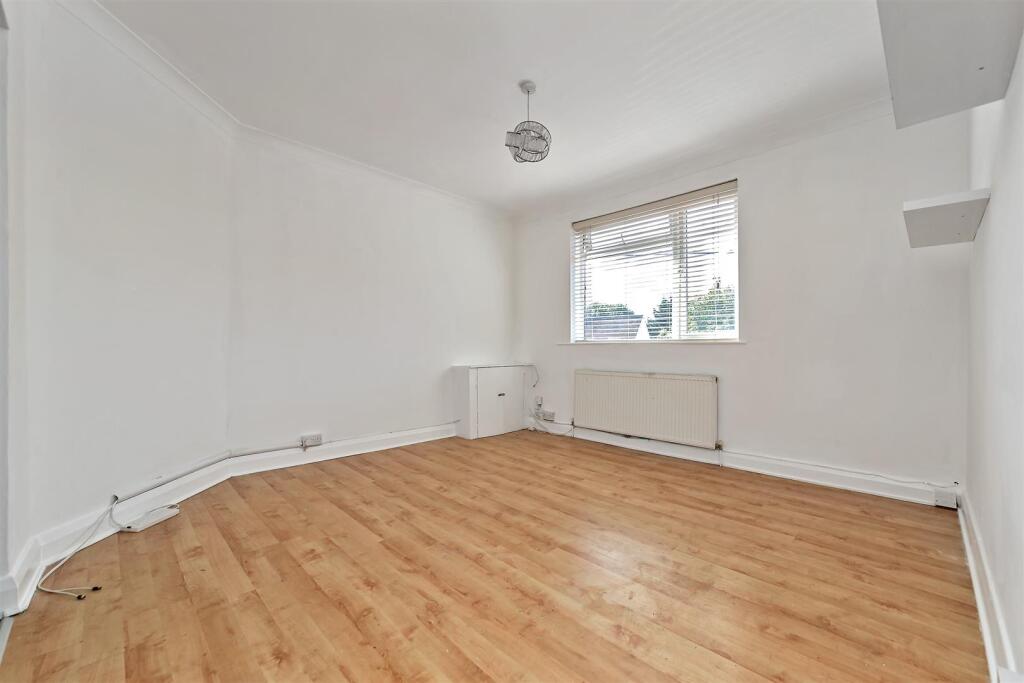 Additional image 13 of Hatfield Road, St. Albans