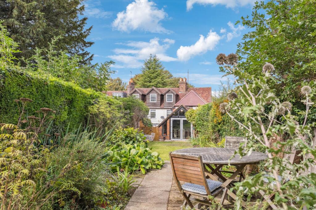 Additional image 26 of Pickford Road, Markyate, Hertfordshire