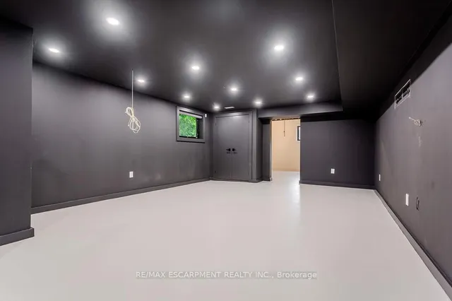 Additional image 33 of 12 Blackberry Pl