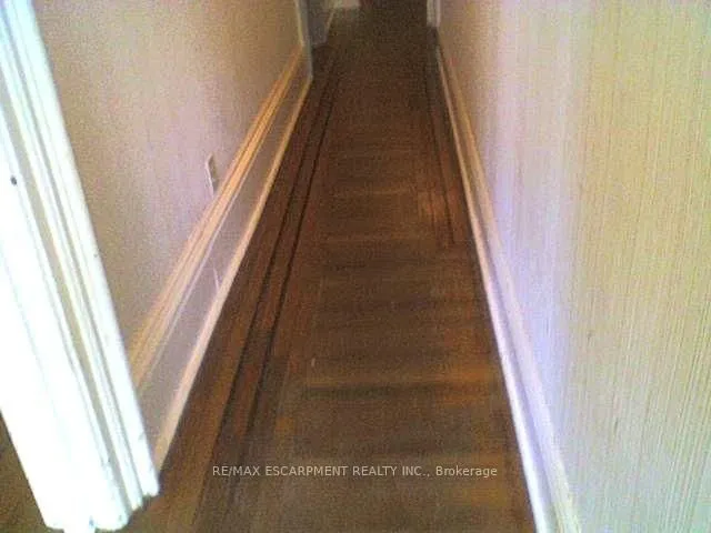 Additional image 9 of 59 VICTORIA Ave