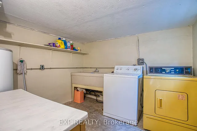 Additional image 30 of 633 Rosseau Rd