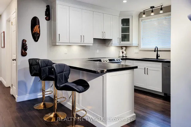 Additional image 9 of 2 Silverton Dr