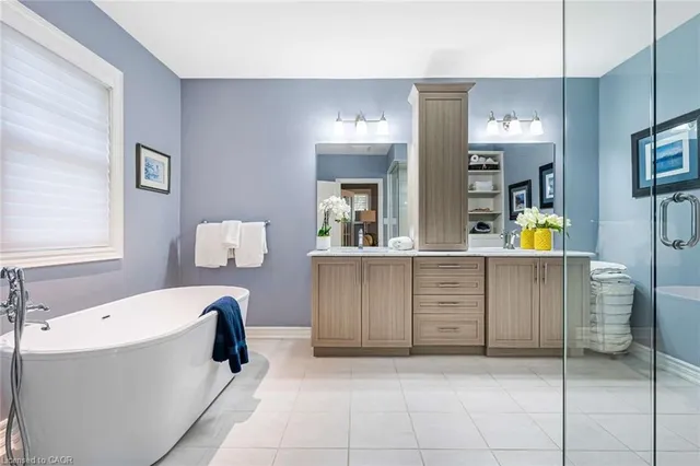 Additional image 21 of 313 Delaware Ave