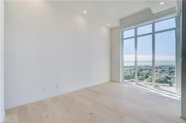 Additional image 9 of 500 Brock Ave Unit 2101