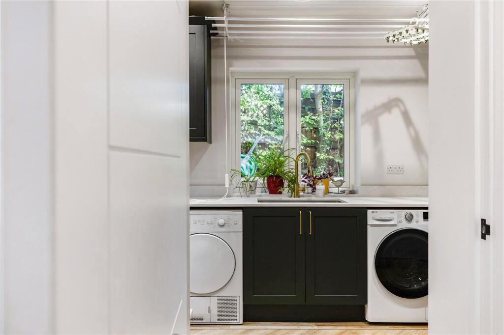 Additional image 11 of Reynards Road, Welwyn, Hertfordshire, AL6