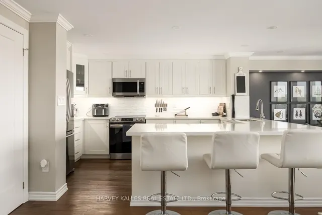 Additional image 11 of 2055 Upper Middle Rd Unit 609