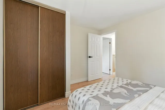 Additional image 20 of 1423 Thornton Rd