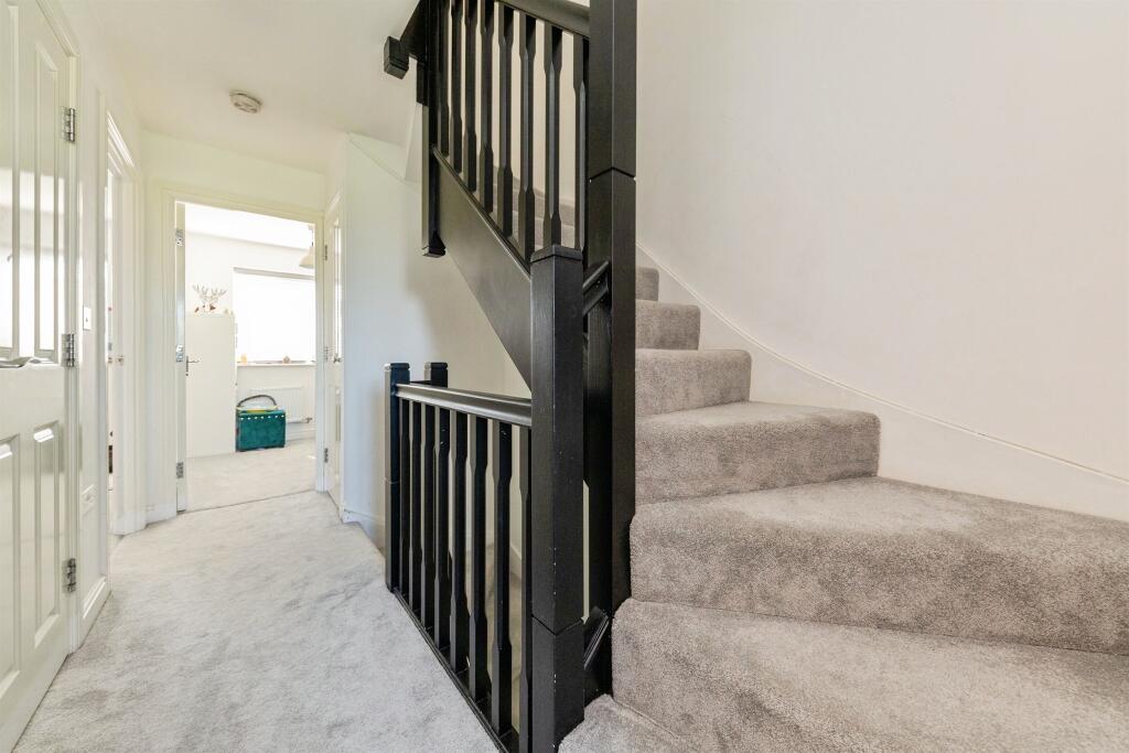 Additional image 9 of Mount Pleasant Lane, Hatfield