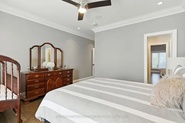 Additional image 28 of 41 Shakespeare Rd