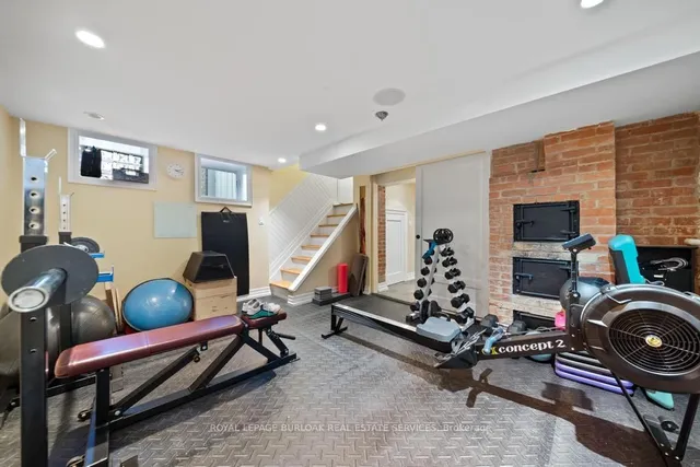 Additional image 38 of 3104 First St