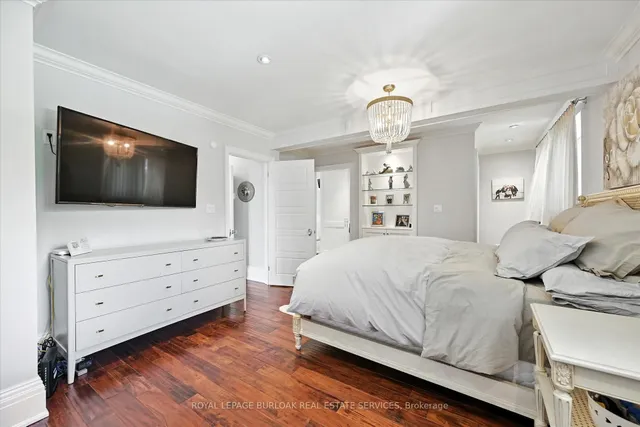 Additional image 15 of 2209 Ghent Ave