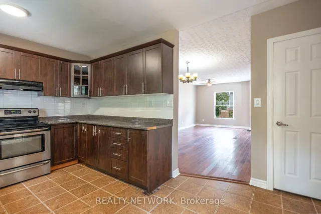 Additional image 12 of 128 Kensington Ave