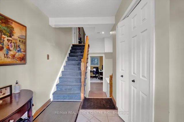 Additional image 4 of 1983 Main St Unit 1