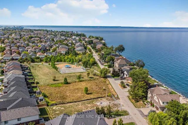 Additional image 38 of 45 Seabreeze Cres Unit 22