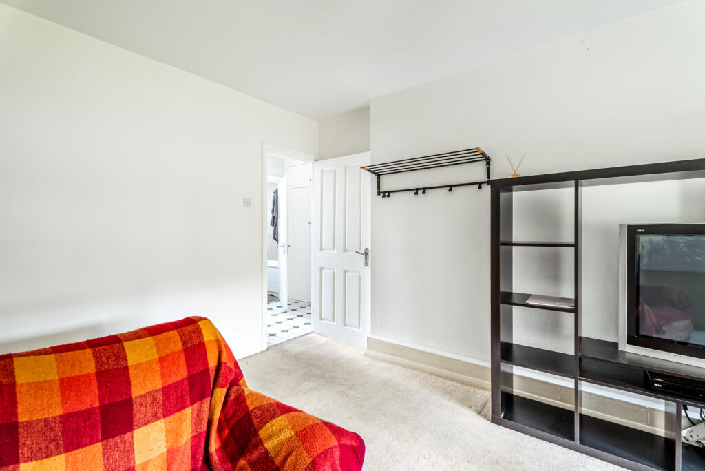 Additional image 5 of Hughenden Road, St. Albans, Hertfordshire, AL4